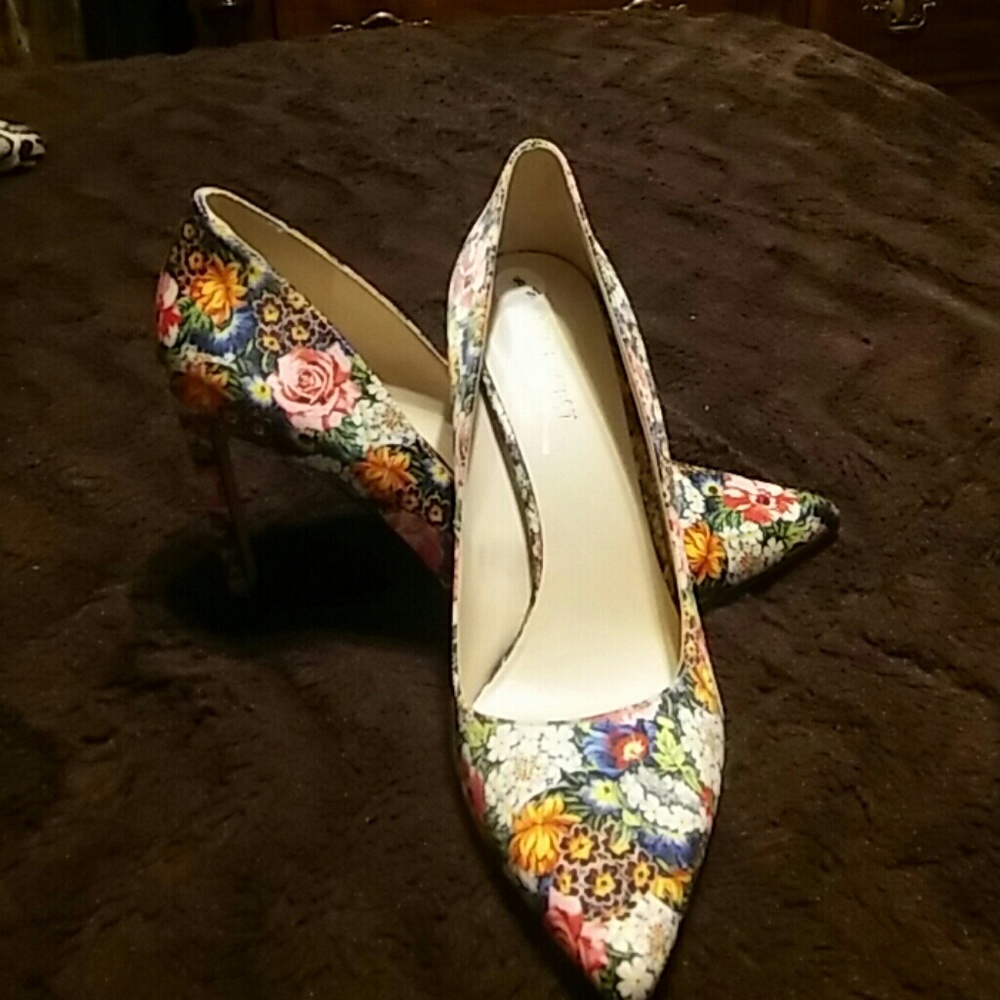 Nine west - Picture 2 of 2